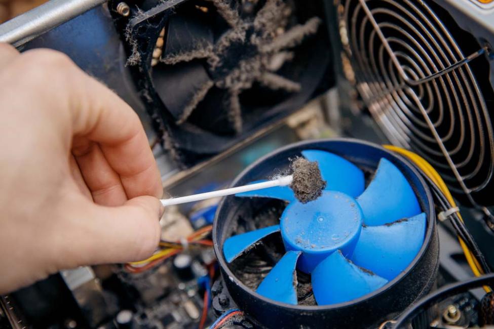 What Are the Risks of Not Cleaning My Computer?